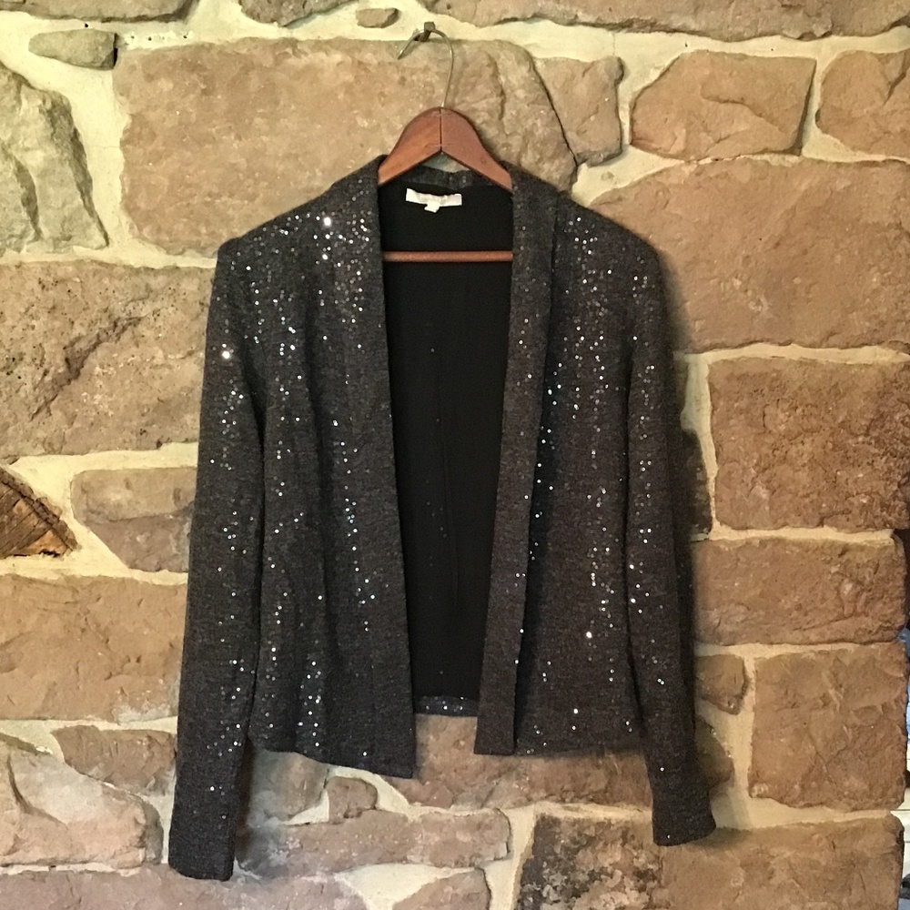 Gray knit open blazer with sequins